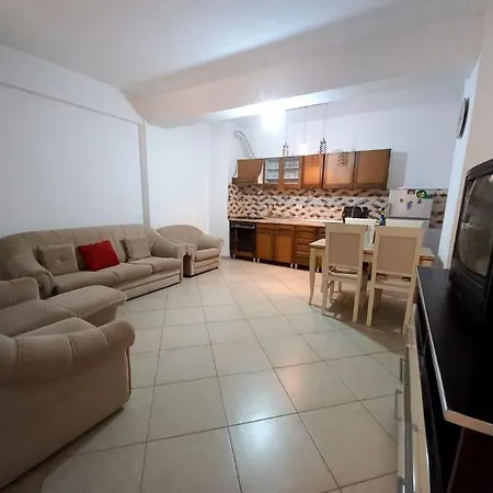 Cosy Flat For Rent In Lejlighed *